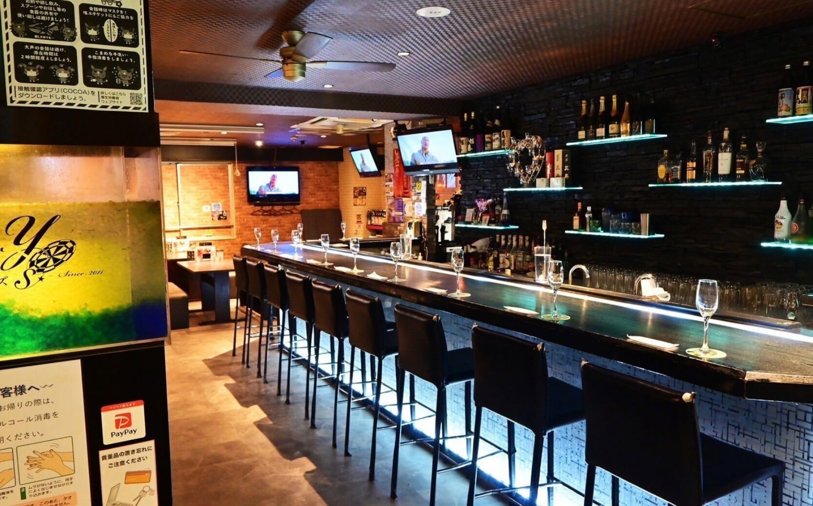 Food's Bar Y'ss　店内