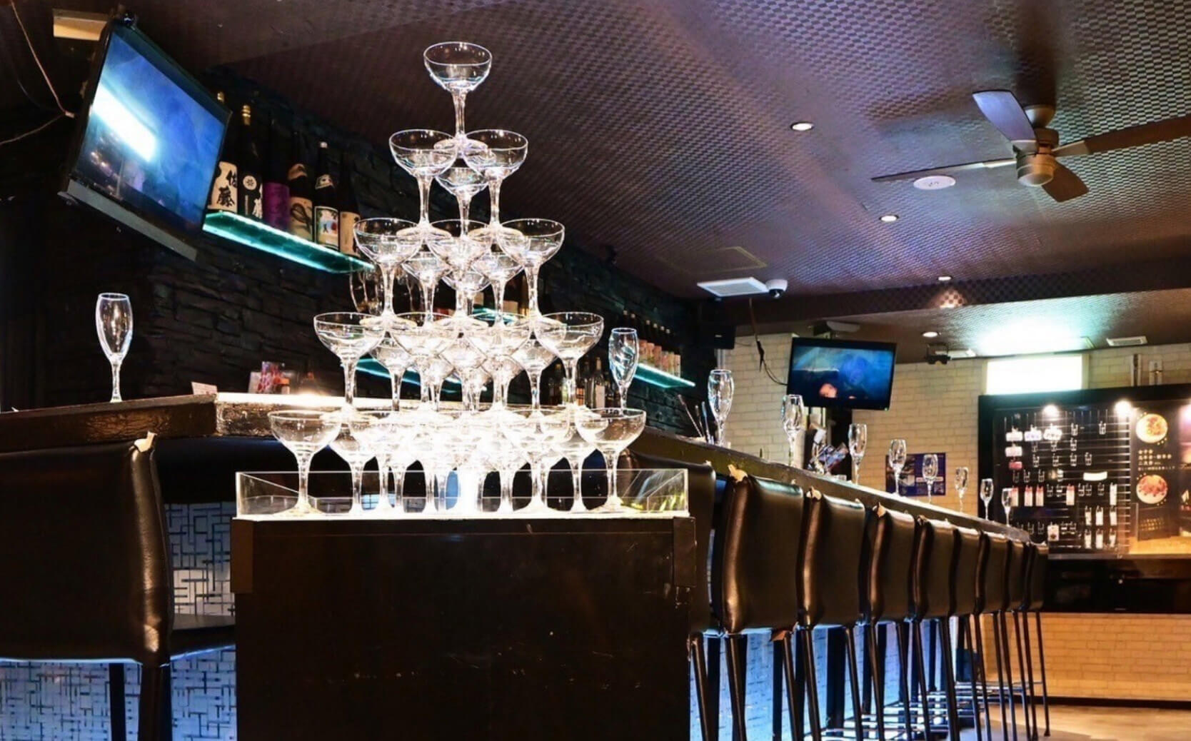 Food's Bar Y'ss　店内
